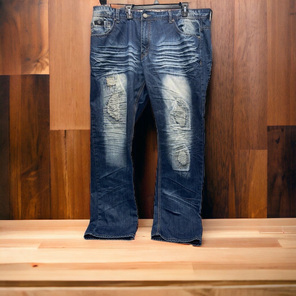 Switch Premium Denim Men's 42/32‎ Distressed Blue Jeans Pants